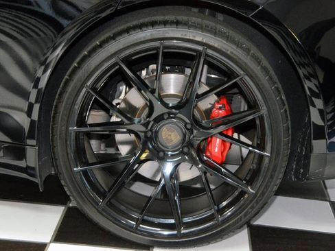 Used 2016 Porsche Panamera Turbo image 12