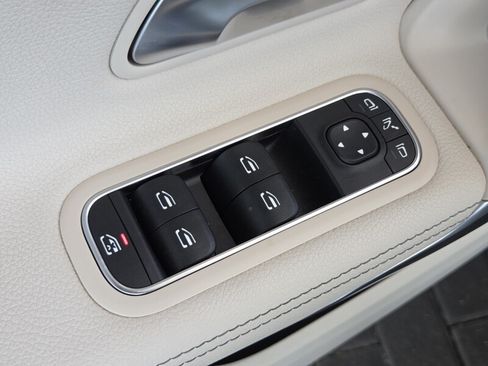 Certified 2022 Mercedes-Benz A 220 image 24