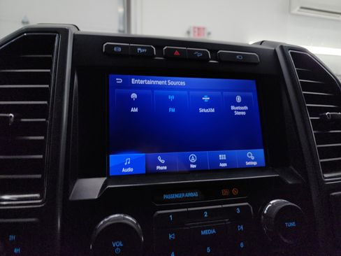 Used 2022 Ford F350 XLT w/ XLT Premium Package image 46