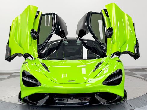 Used 2021 McLaren 765LT RWD image 29