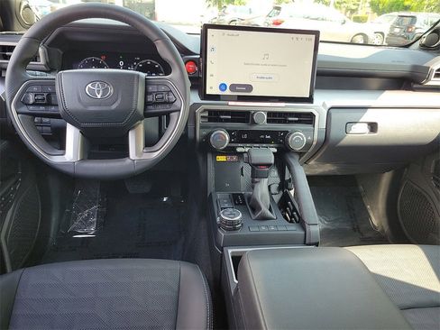 Used 2025 Toyota 4Runner Limited image 5