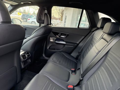 Certified 2025 Mercedes-Benz GLC 300 4MATIC image 7