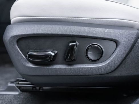 New 2026 Lexus TX 350 AWD image 21