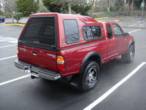 Used 2003 Toyota Tacoma 4x4 Xtracab image 7
