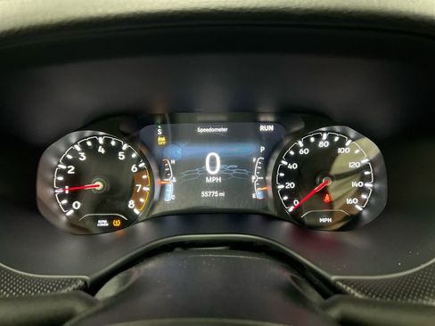 Used 2023 Jeep Compass Trailhawk image 12