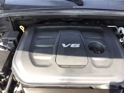 Used 2018 Jeep Grand Cherokee Altitude AWD/4WD image 48