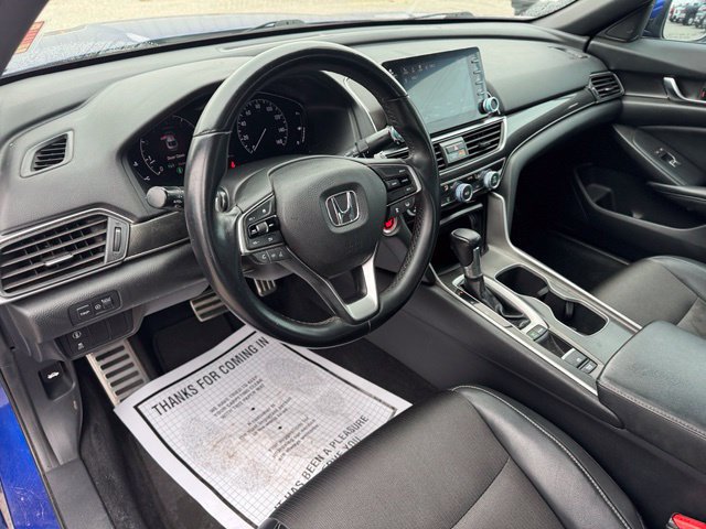 Used 2018 Honda Accord Sport image 12