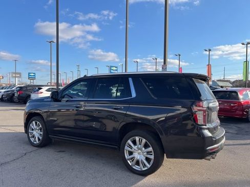 Used 2022 Chevrolet Tahoe High Country w/ Premium Package 2 image 9