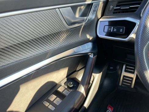 Used 2023 Audi RS 7 Sportback w/ Black Optic Package image 27