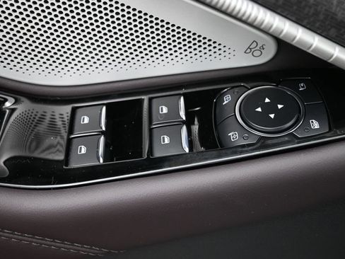 New 2026 Ford Explorer Platinum image 23