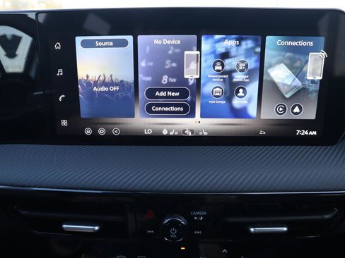 New 2026 Nissan Kicks SR w/ SR Premium Package FWD image 27