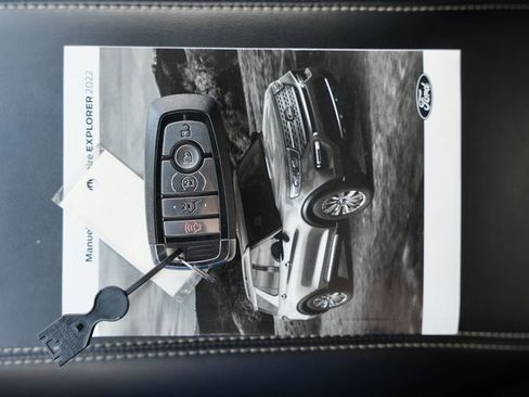Used 2022 Ford Explorer ST w/ ST Street Pack image 40