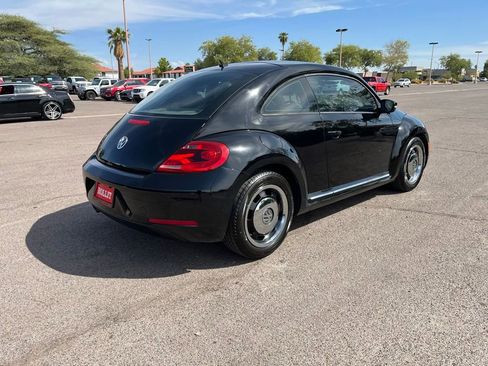 Used 2013 Volkswagen Beetle 2.5 image 9