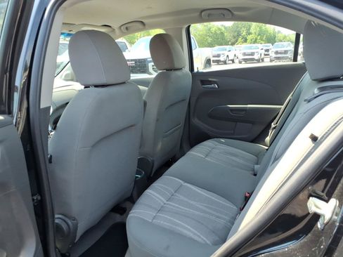 Used 2020 Chevrolet Sonic LT FWD image 23