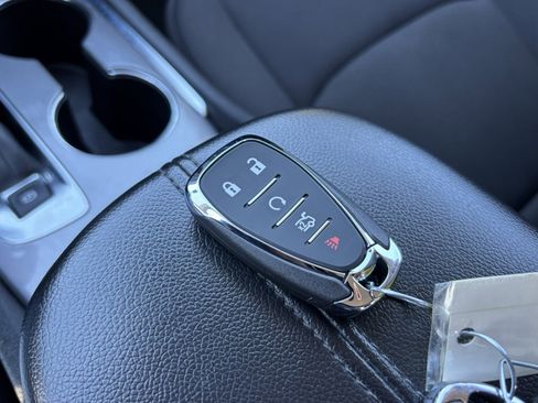 Used 2024 Chevrolet Malibu LT image 26