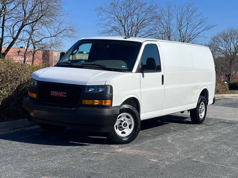 Used 2023 GMC Savana 2500 Extended w/ Driver Convenience Package RWD image 1