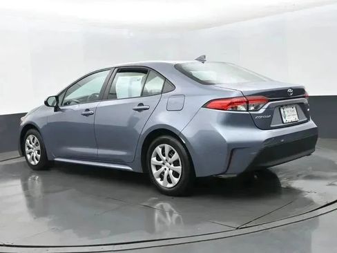 Used 2024 Toyota Corolla LE FWD image 9