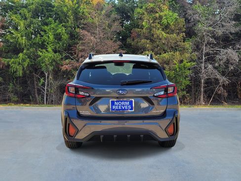 Used 2025 Subaru Crosstrek 2.5i Limited w/ Crosstrek Mirror Package image 17