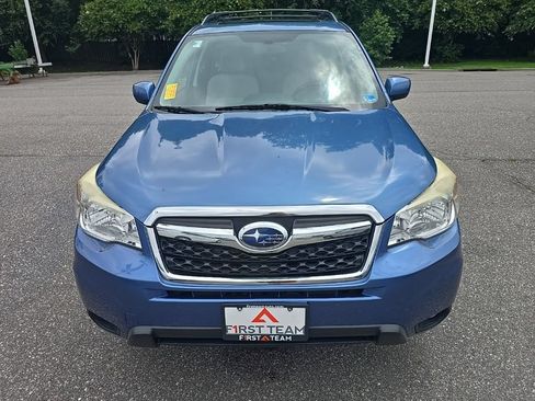 Used 2015 Subaru Forester 2.5i Premium w/ All-Weather Package AWD/4WD image 2