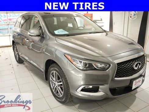 Used 2017 INFINITI QX60 AWD w/ Premium Plus Package image 1