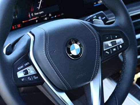 Used 2026 BMW X5 xDrive40i w/ Climate Comfort Package AWD/4WD image 19