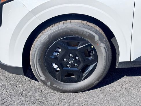 New 2026 Kia Carnival image 9