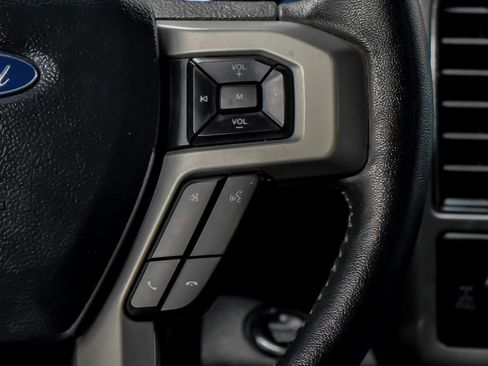 Used 2019 Ford F250 Lariat w/ Lariat Ultimate Package AWD/4WD image 17