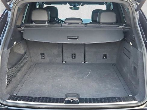 Used 2020 Porsche Cayenne S image 6