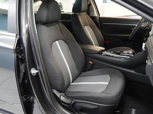 Used 2021 Hyundai Sonata SE w/ Cargo Package FWD image 22