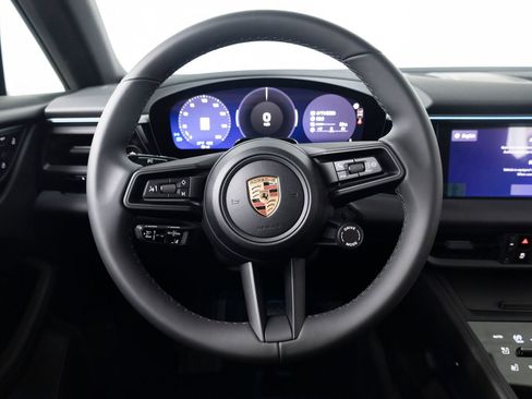 New 2026 Porsche Macan 4 Electric AWD/4WD image 16