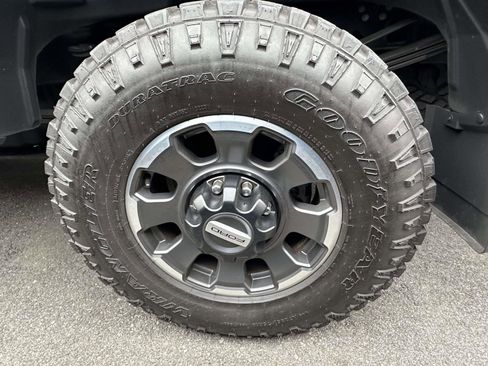 Used 2023 Ford F250 Lariat w/ Lariat Ultimate Package image 7