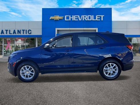 Certified 2022 Chevrolet Equinox LS image 4