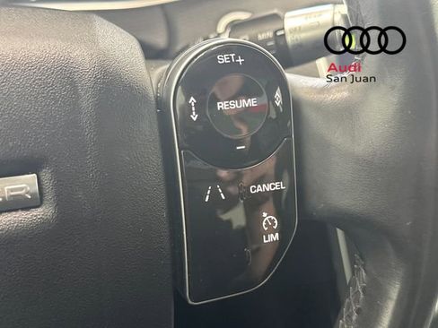 Used 2020 Land Rover Range Rover Evoque S image 22