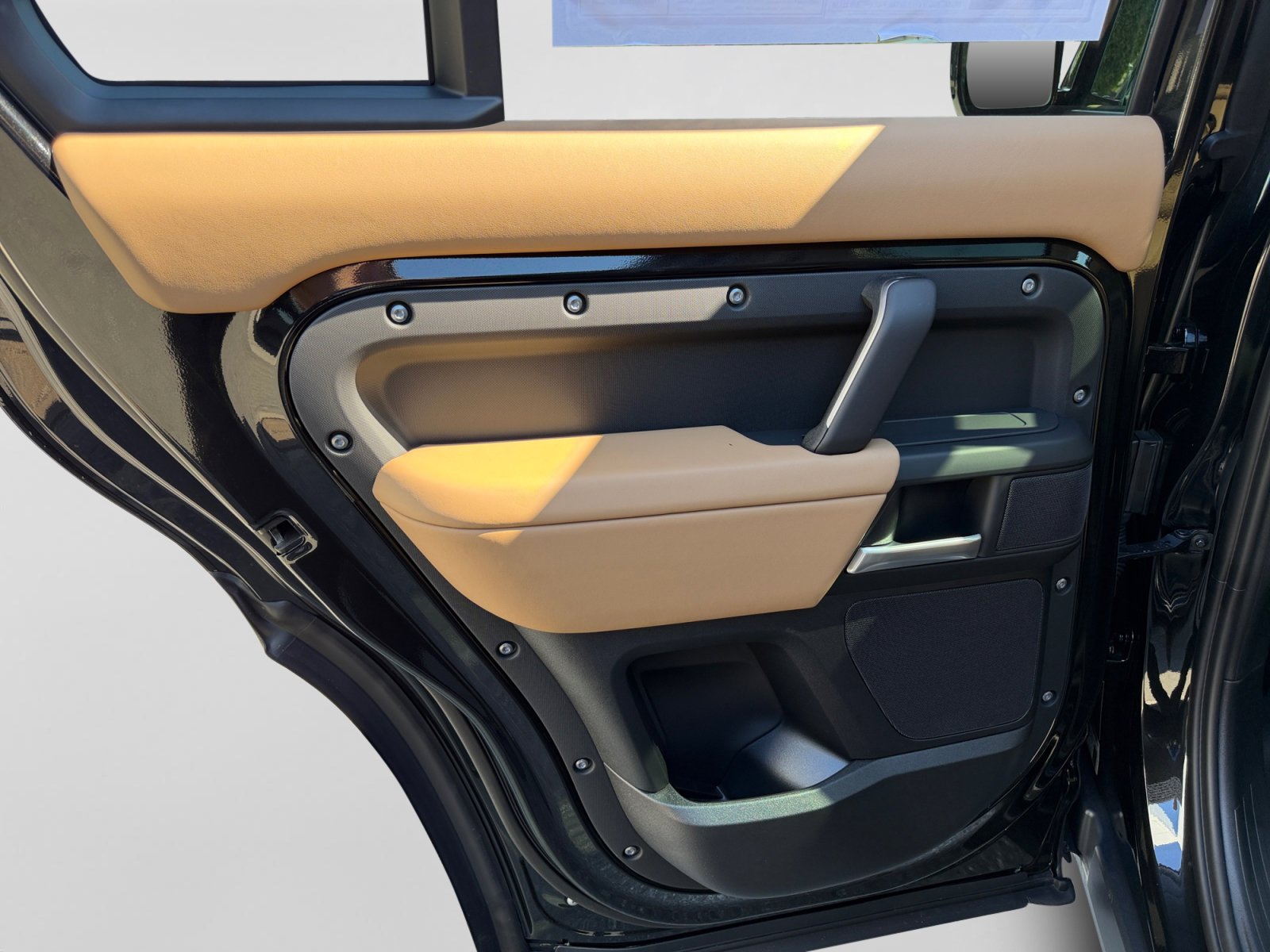 New 2026 Land Rover Defender 110 S AWD/4WD image 17