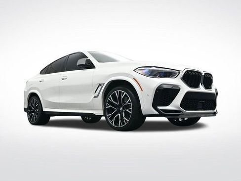 Used 2021 BMW X6 M w/ Executive Package image 29