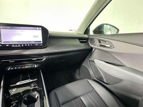 New 2026 Audi Q3 quattro 2.0T image 29