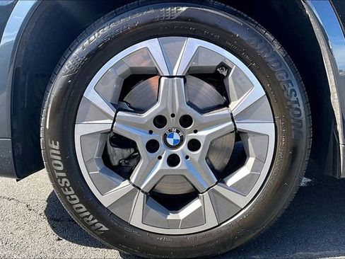 Used 2025 BMW X1 xDrive28i w/ Technology Package image 8