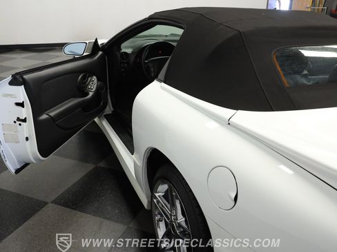 Used 1994 Pontiac Firebird Trans Am GT image 32