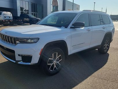 Certified 2025 Jeep Grand Cherokee L Limited w/ Luxury Tech Group II