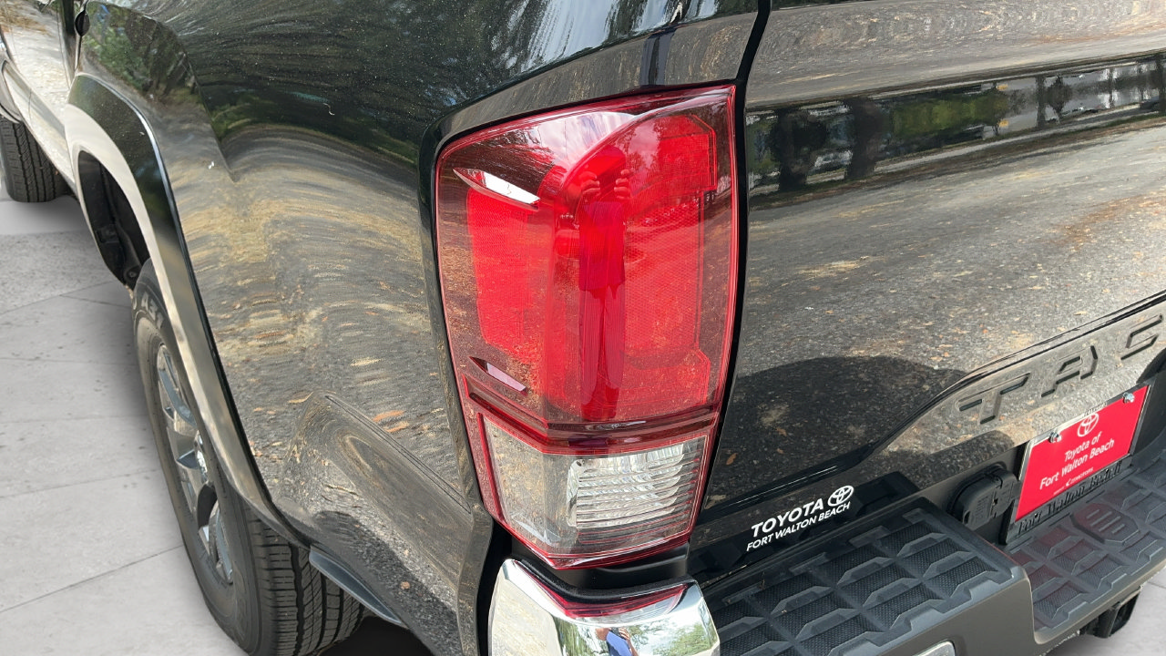 Used 2023 Toyota Tacoma SR5 RWD image 25
