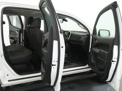 Used 2017 Chevrolet Colorado LT w/ LT Convenience Package AWD/4WD image 24