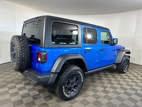 Used 2023 Jeep Wrangler Unlimited w/ Cold Weather Group image 3