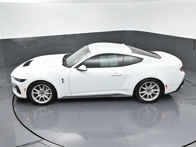 Used 2025 Ford Mustang GT Premium RWD image 37