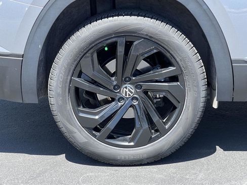 Used 2023 Volkswagen Atlas SE AWD/4WD image 15