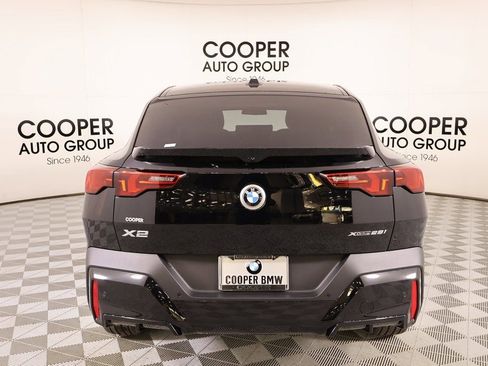 New 2026 BMW X2 xDrive28i w/ Technology Package image 23