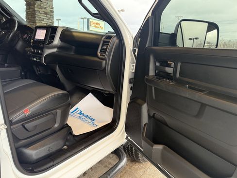 Used 2022 RAM 2500 Tradesman w/ Special Service Vehicle Group image 25