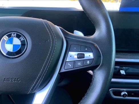 Used 2024 BMW X5 xDrive40i w/ Premium Package image 47