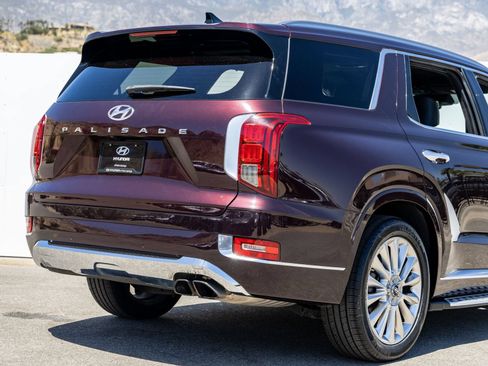 Used 2020 Hyundai Palisade Limited FWD image 14