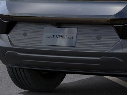 New 2026 Chevrolet Equinox EV LT w/ LPO, All-Weather Mat Package AWD/4WD image 14
