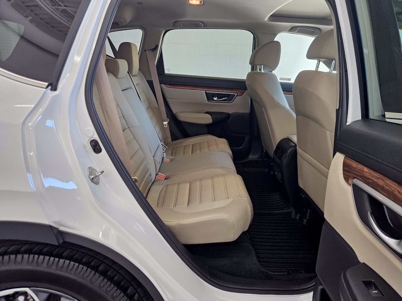 Used 2020 Honda CR-V EX image 37